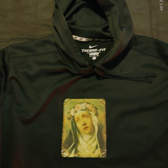Nike Virgin Mary Hoodie🔥 - Picture 2 of 2